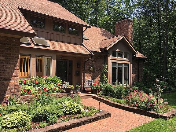 Front Yard Perennial Garden 