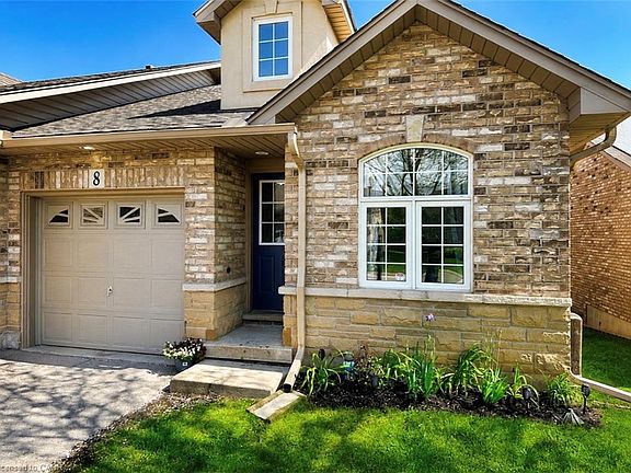 4th image of 751 Rymal Rd W #8