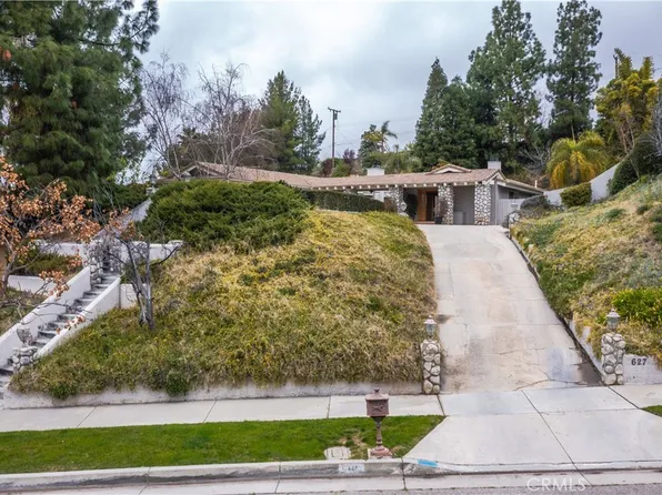 627 Valley View Dr, Redlands, CA 92373