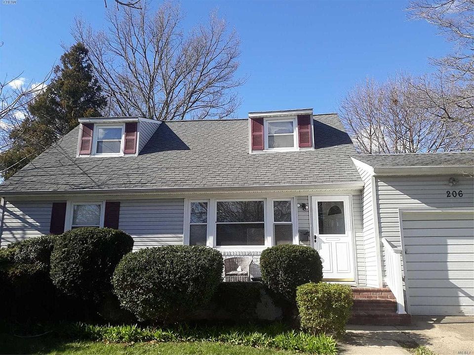 1st image of 206 Elmwood Ave