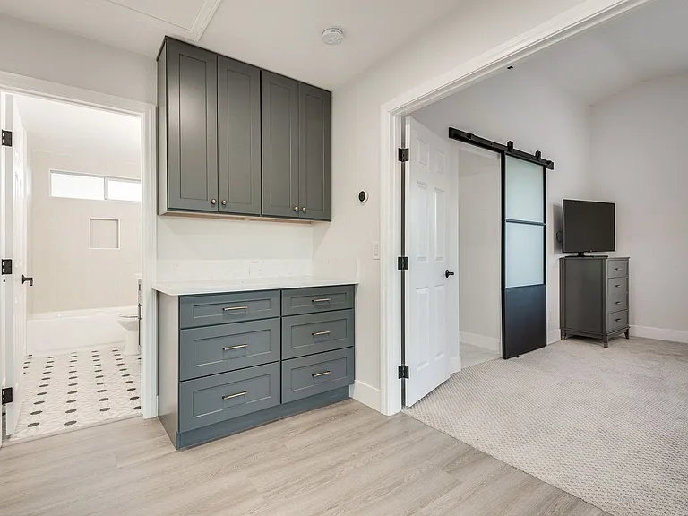 11086 Evvie Ln — Photo 15