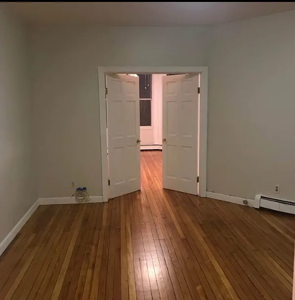 4 bed, $2,900 — Photo 3