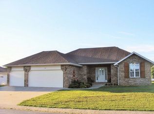 263 Redbud St, Sparta, MO 65753