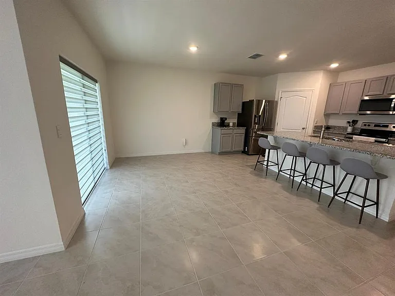 975 Brooklet Dr — Photo 8