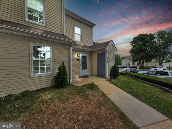 1103 Tristram Cir, Mantua, NJ 08051