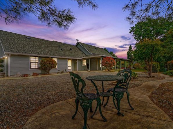 102 Brandy Ct, Valley Springs, CA 95252