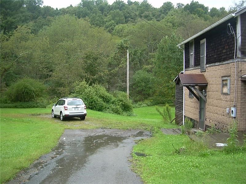 2nd image of 5635 Route 422 Hwy W
