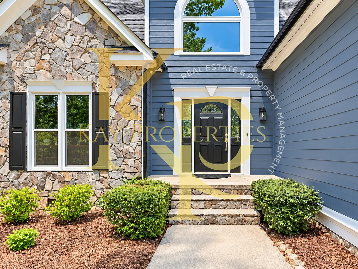4 bed, 2.5 bath, 2208 sqft, $2,500 — Photo 2