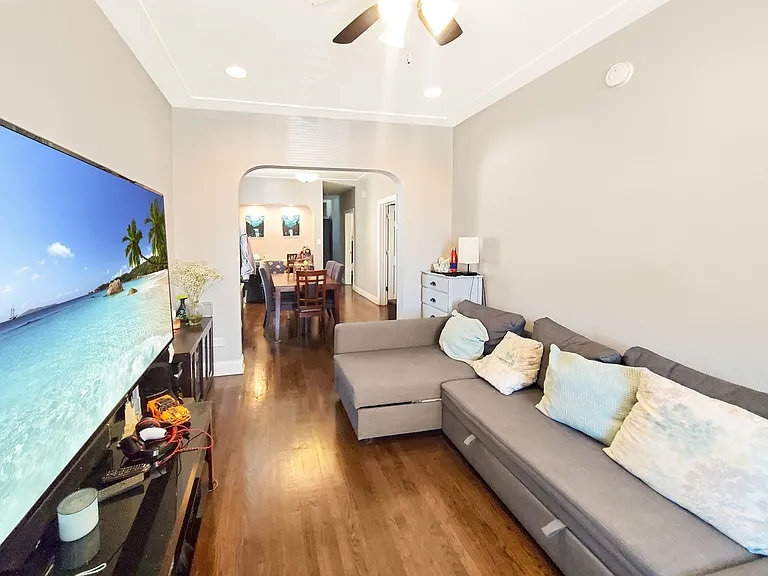 3215 W Warner Ave #2 — Photo 4