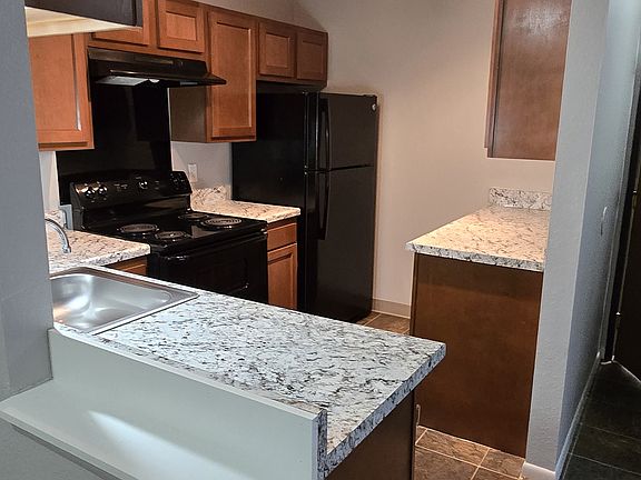 2nd image of 3900 Whispering Way SE #137023