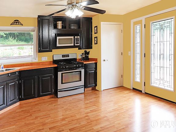 5th image of 4579 E Shore Dr