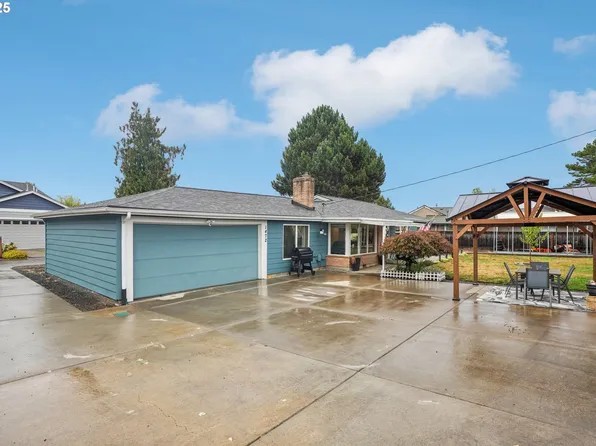 1472 SE Jacquelin Dr, Hillsboro, OR 97123