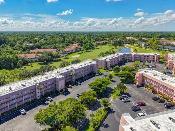 200 Turtle Lake Ct APT 109, Naples, FL 34105