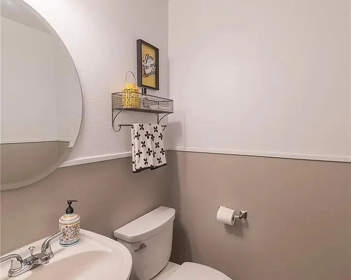 6618 Kirsop Village Dr SW — Photo 8