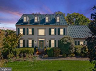 39000 Fox Manor Dr, Leesburg, VA 20175