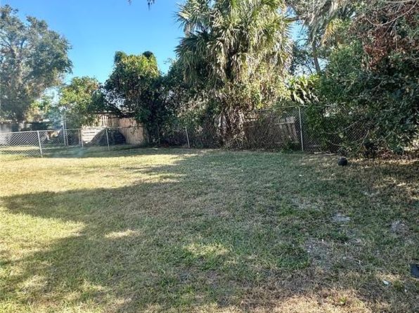 tampa-florida-447599390 picture