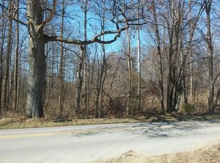 2938 Arcola Rd, Madison, OH 44057