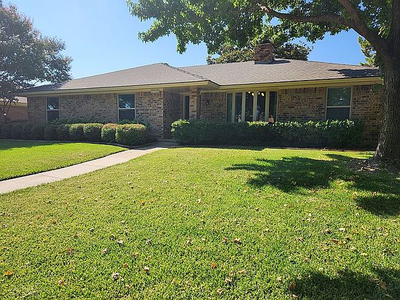 2nd image of 1608 Papeete Dr