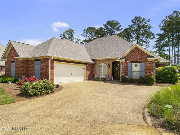 110 Willow Crest Cir, Brandon, MS 39047