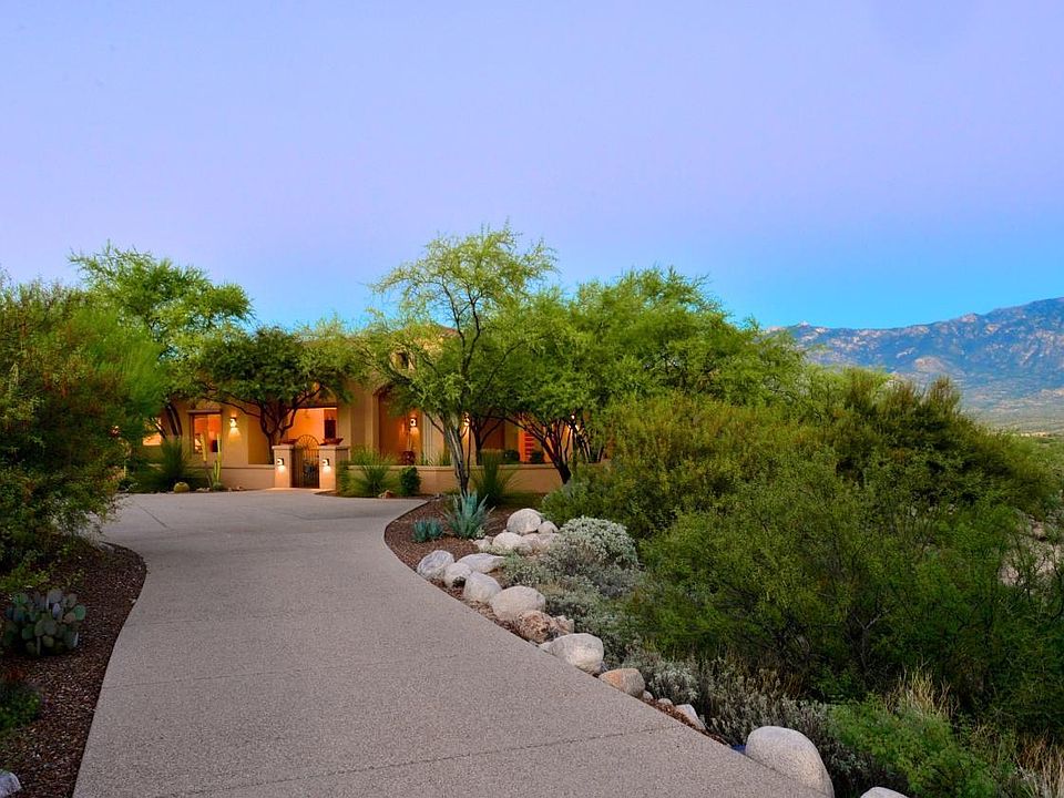 2nd image of 13786 N Placita Del Cerro Lindo