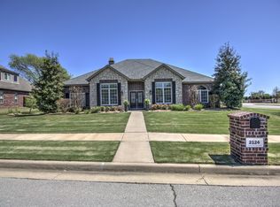 2124 Turtle Crk, Bartlesville, OK 74006