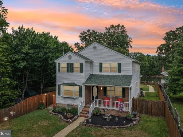 1870 Cedar Rd, Pasadena, MD 21122