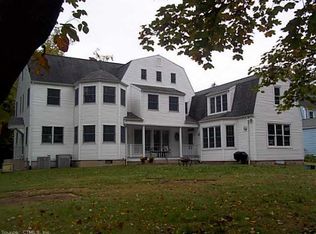 2 Linbrook Rd, West Hartford, CT 06107