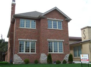 6608 N Drake Ave, Lincolnwood, IL 60712