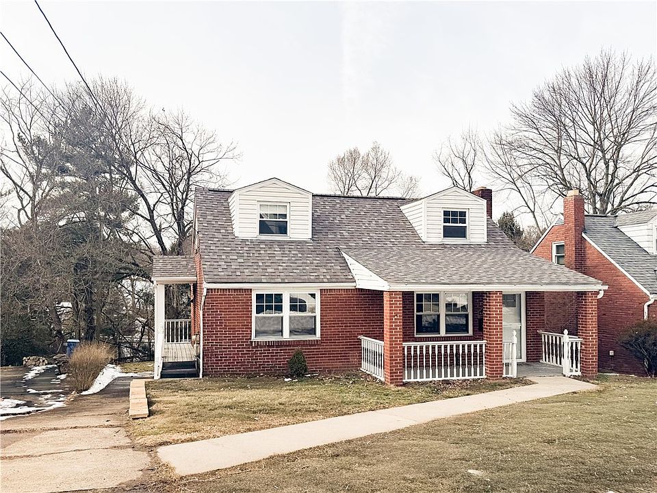 1st image of 524 Macfarlane Dr