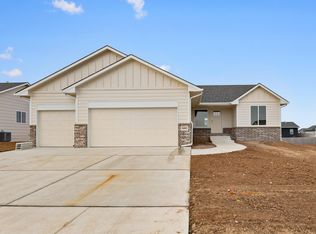 10983 W Sondra St, Maize, KS 67101
