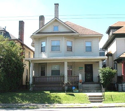 1st image of 2514 E 5th St