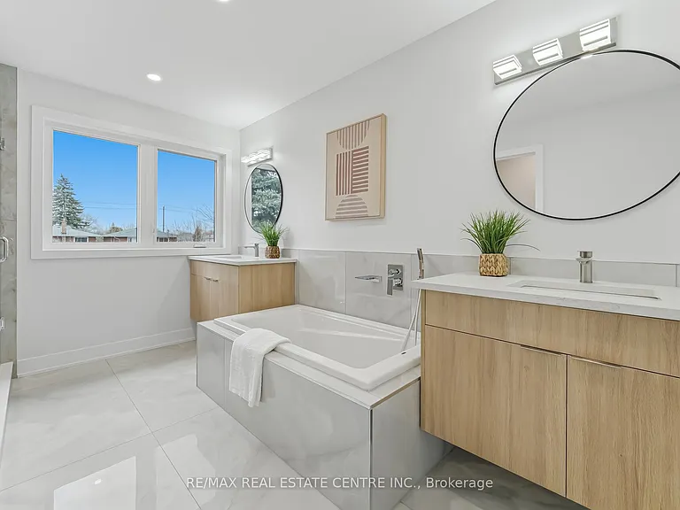 11 Bentley Dr #MAIN — Photo 38