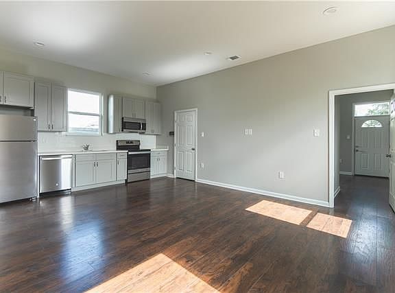 2nd image of 2081-83 N Dorgenois St #2083
