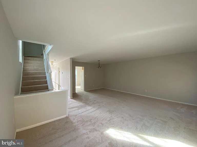 4115 Weeping Willow Ct #140A — Photo 8