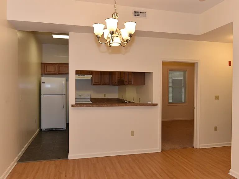 320 S Dunn — Photo 35