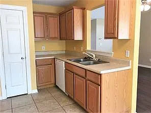 505 W Forest Dr — Photo 3