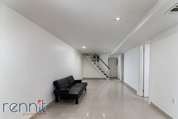 Rented by Rennit Inc. | media 16