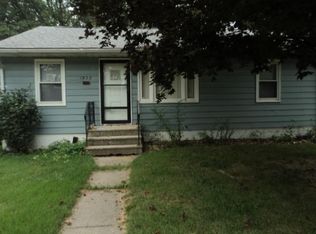 1920 8th St SW, Akron, OH 44314