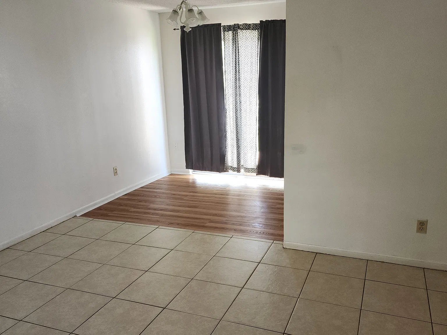 2 bed, 900 sqft, $1,350 — Photo 4