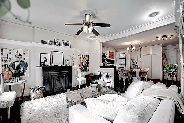 Rented by Urbane Brokerage | media 7