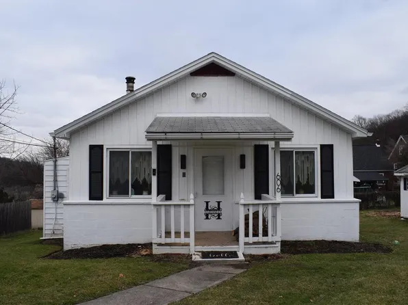 606 Crestline Ave, Bethlehem, PA 18015