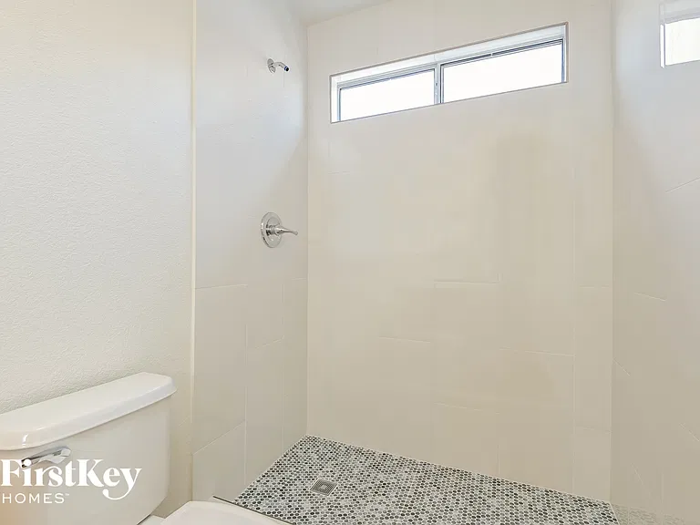 3114 S Vaughn Dr — Photo 8