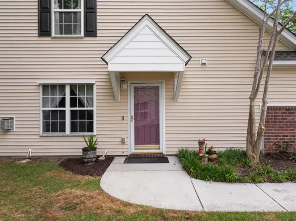 8651 Grassy Oak Trl, North Charleston, SC 29420