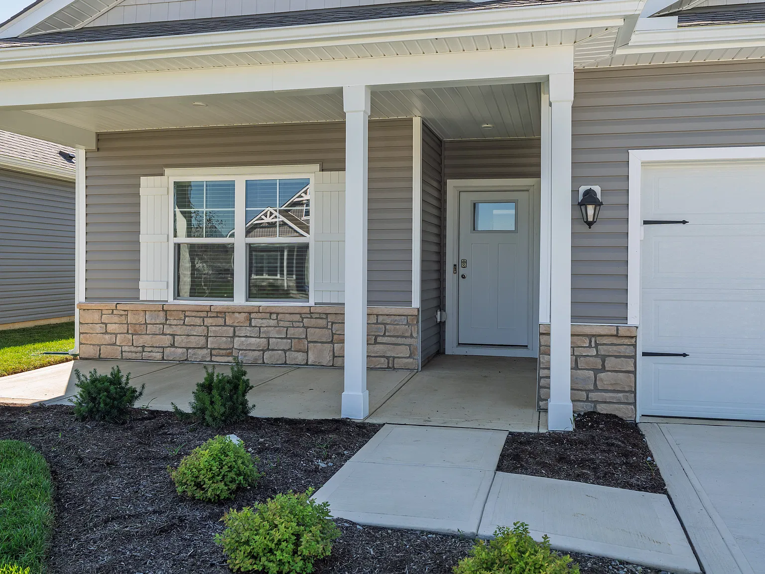 3 bed, 1500 sqft, $2,495 — Photo 2