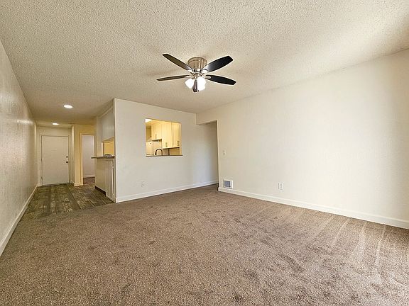 4th image of 246 N Emerald Dr #307