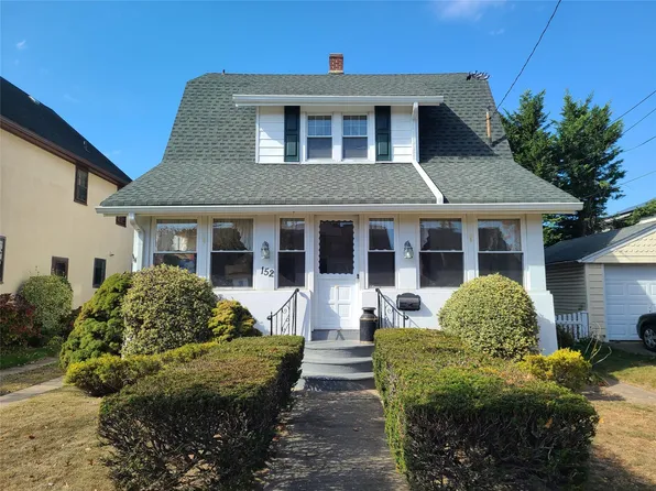 152 N Cottage Street, Valley Stream, NY 11580