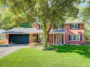 1493 Birchwood Dr, Mississauga, ON L5J 1T3