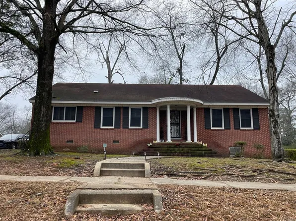 623 S Meridian St, Aberdeen, MS 39730