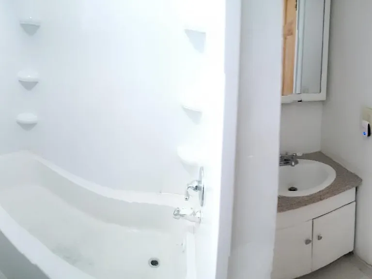 114 Cleveland Ave #5 — Photo 9
