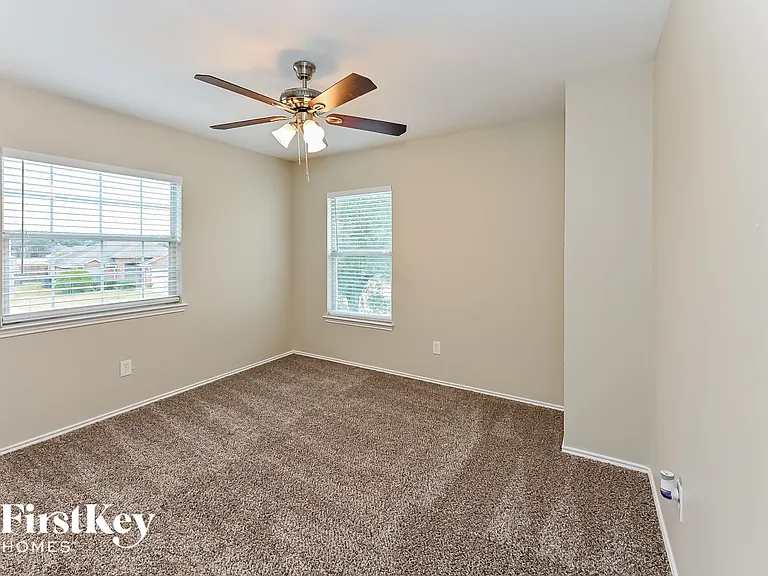 7230 Wimberly Oaks Ln — Photo 12